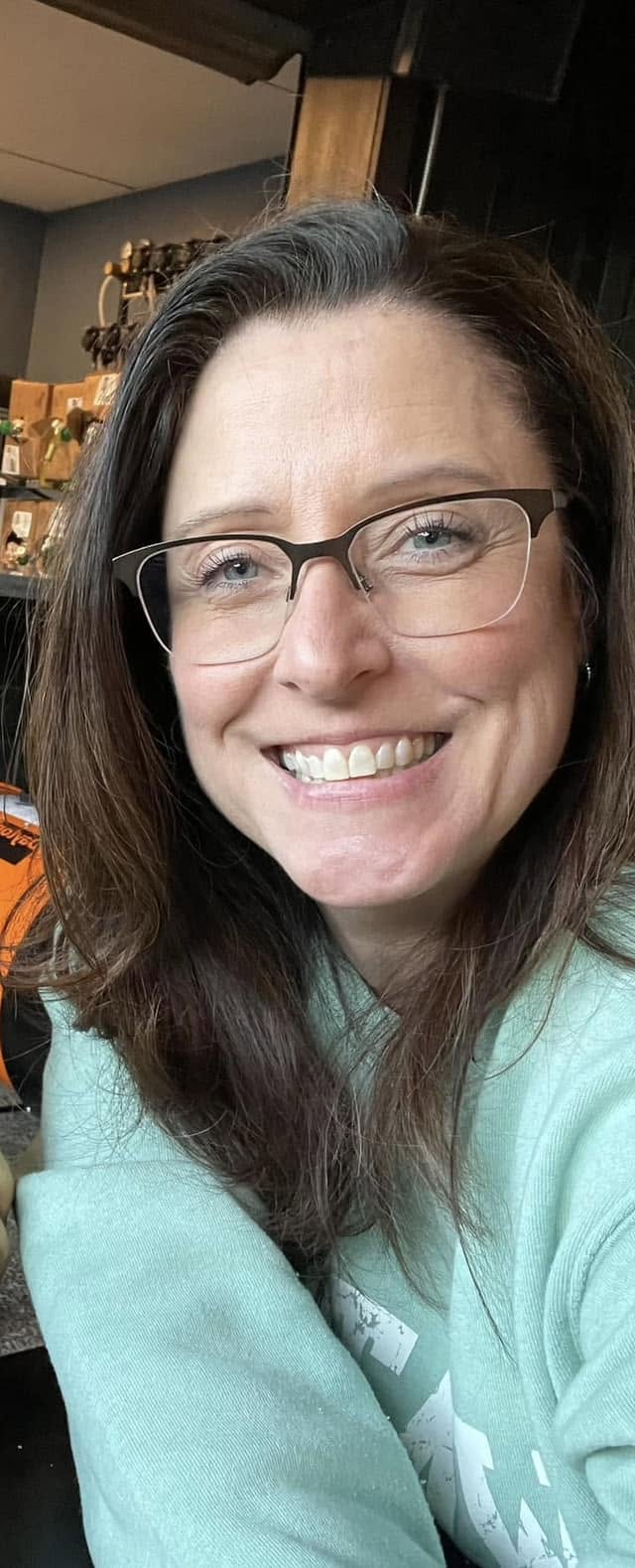 Diana Lucas, Regional Director